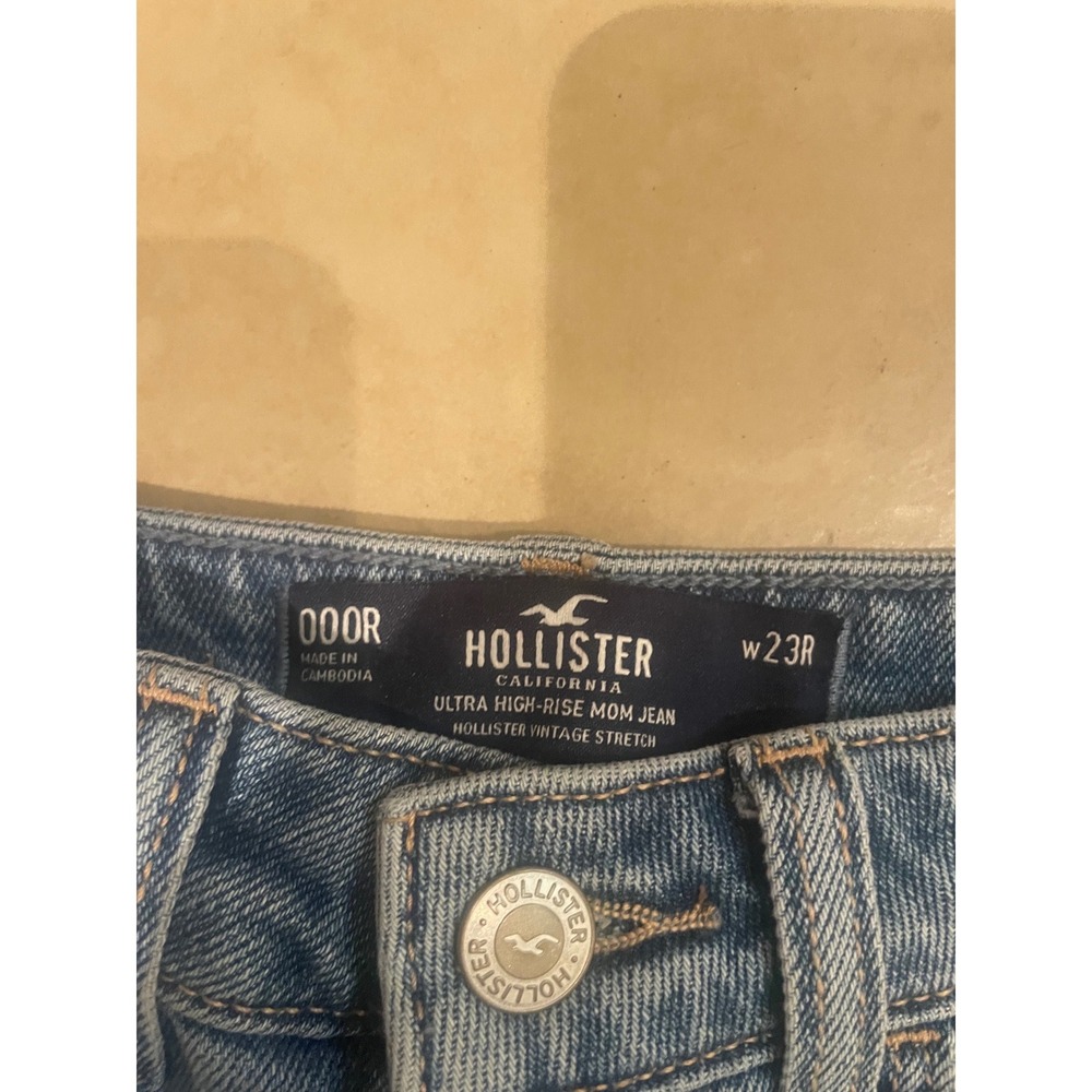 Hollister Ultra High-Rise Mom Jeans Medium Wash Raw Hem W23R 000R Vintage Stretc - Picture 3 of 4